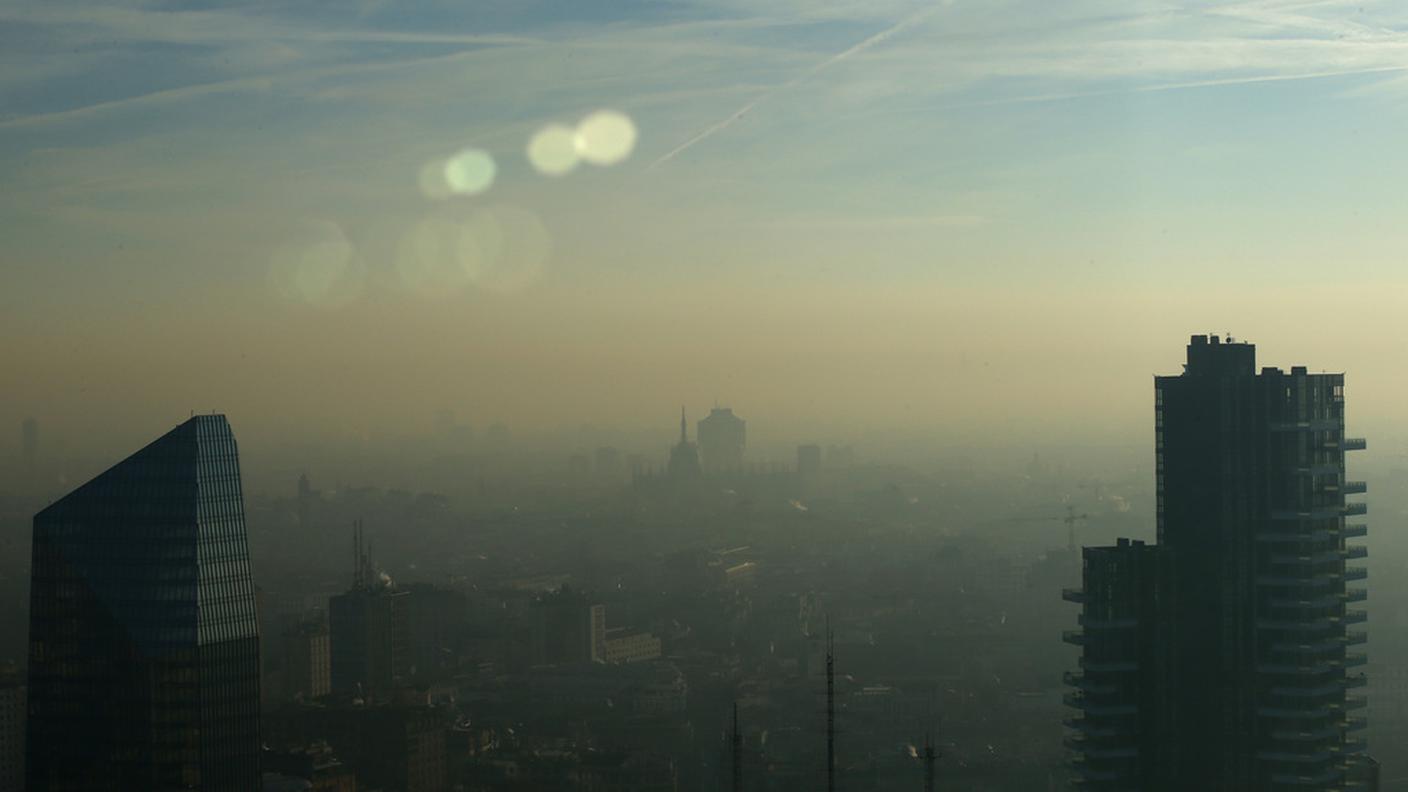 Milano soffoca dallo smog