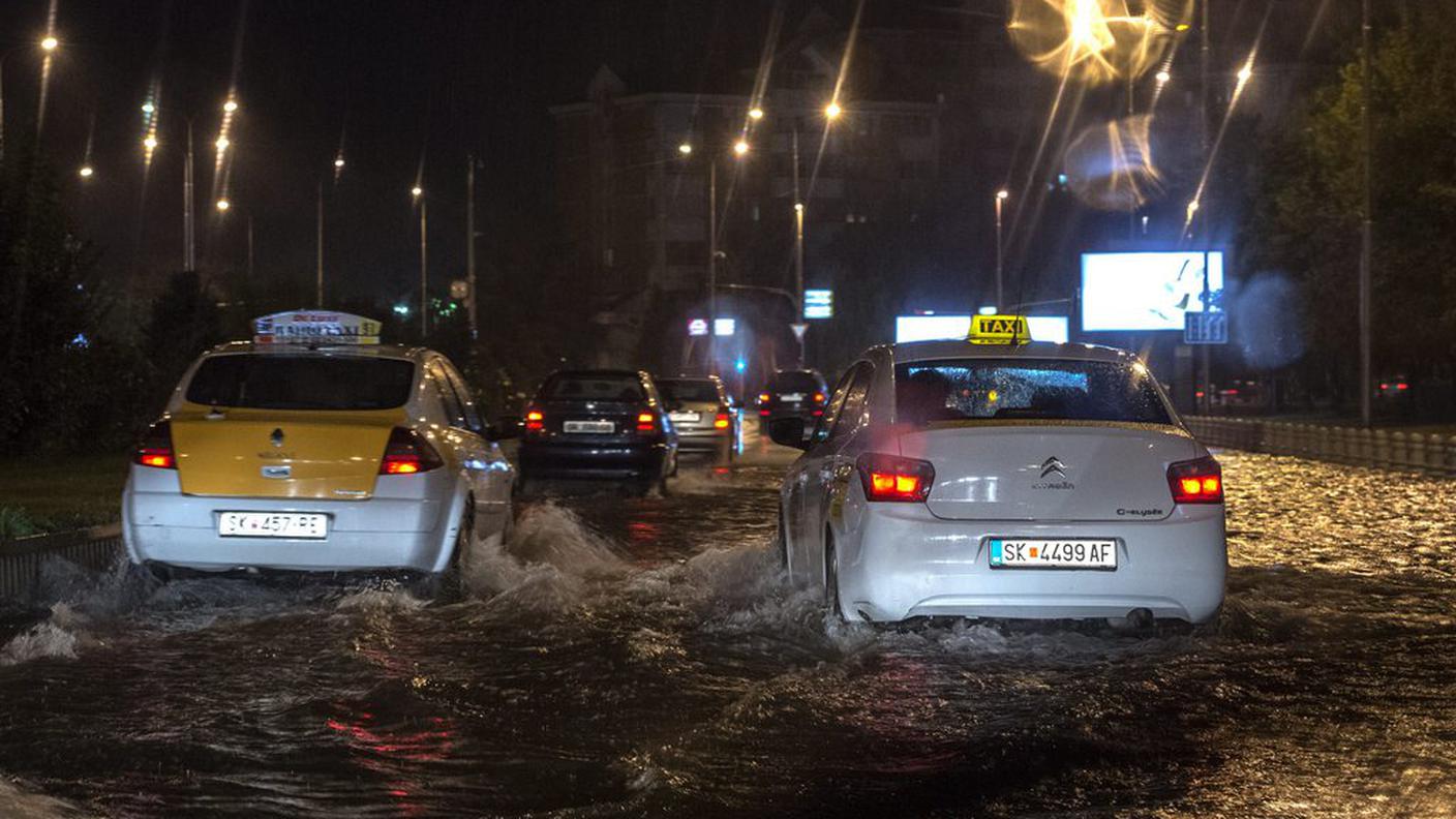 Nubifragio su Skopje, 15 morti