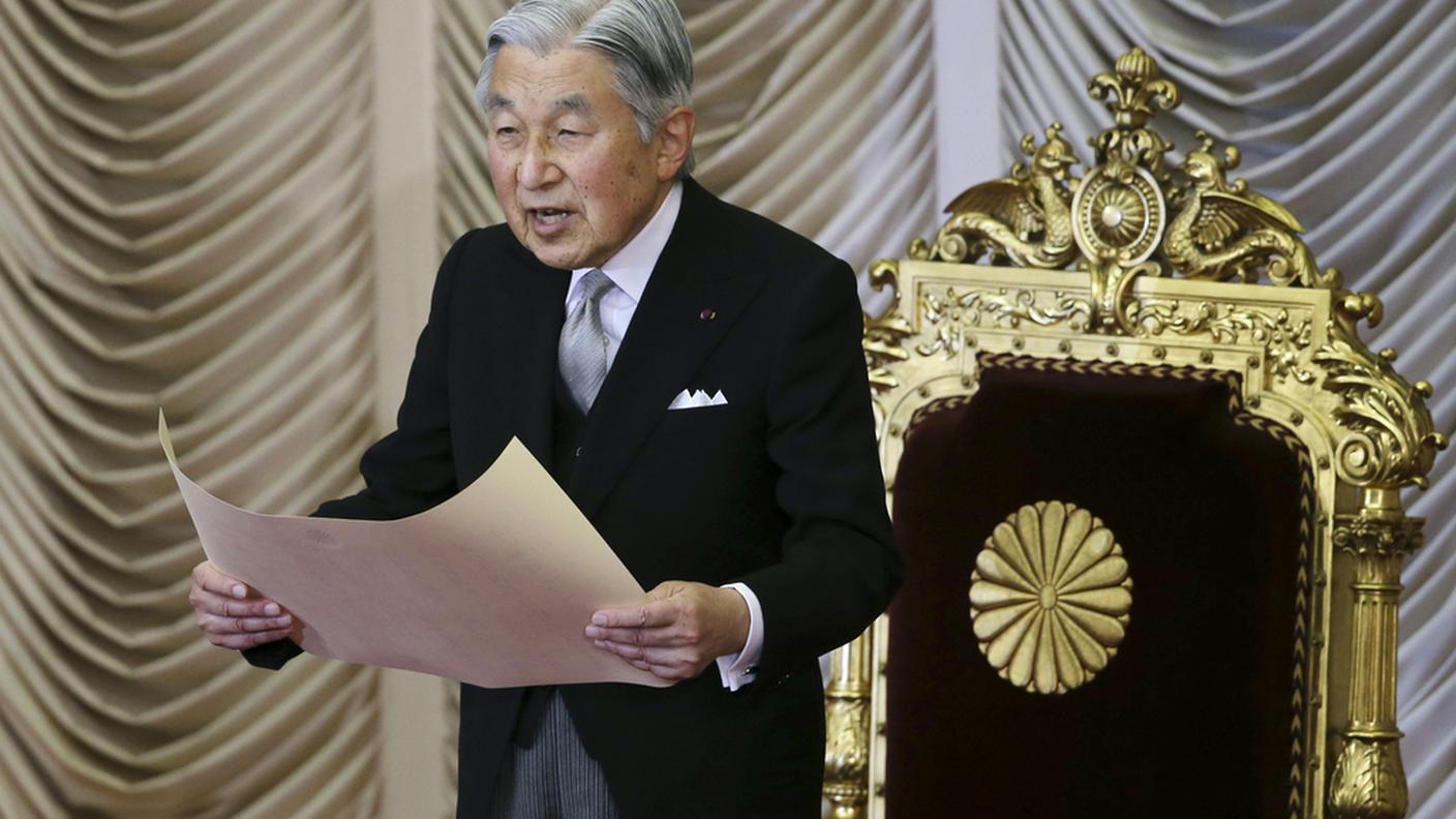 Akihito all'apertura dell'ultima sessione straordinaria del Parlamento 