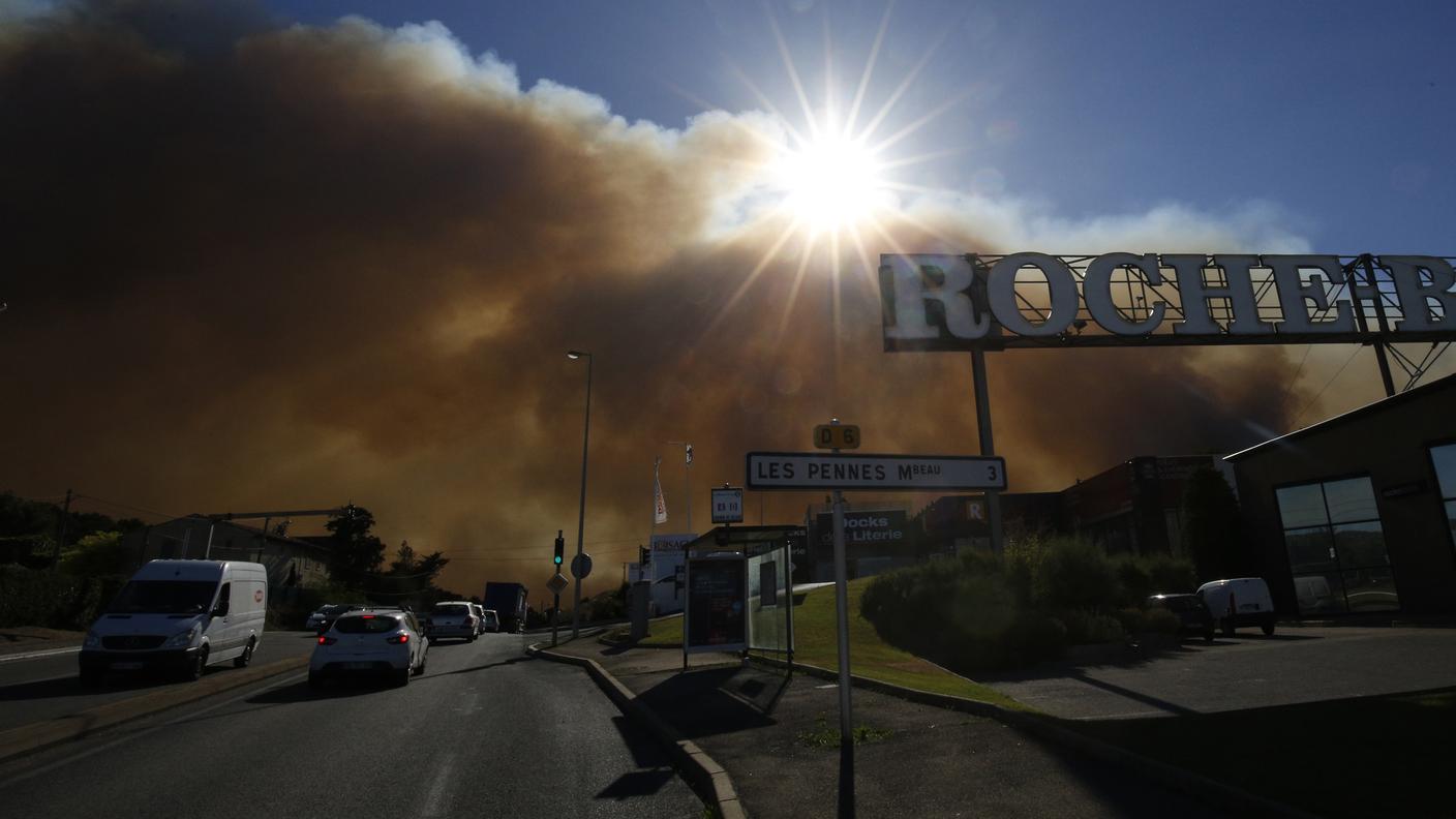 L'incendio vicino a Marsiglia