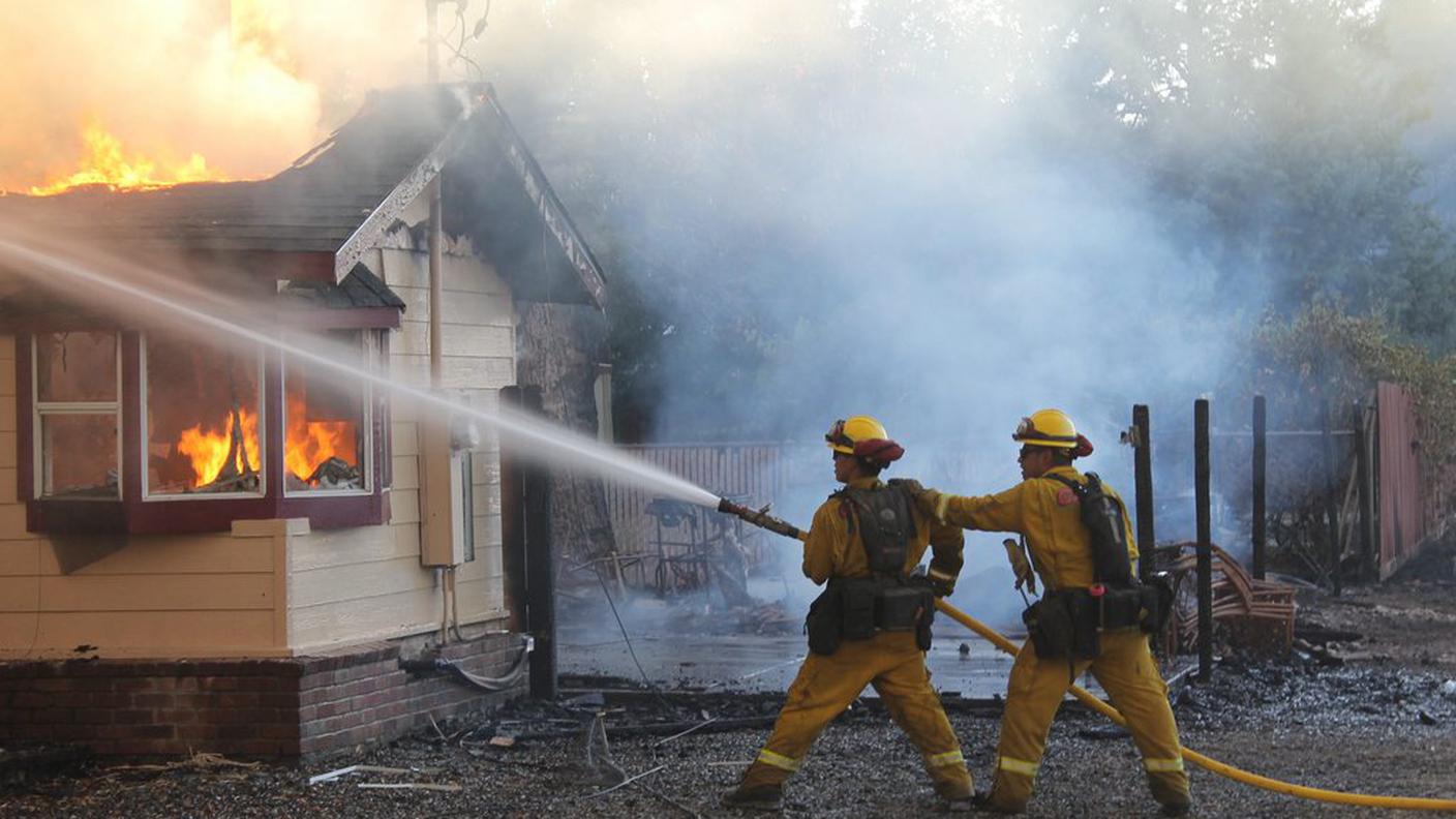 California in fiamme da nord a sud