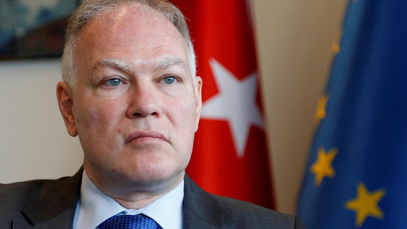 Bocciata l'idea dell'ambasciatore turco Yenel che vede Ankara in Europa nel 2023