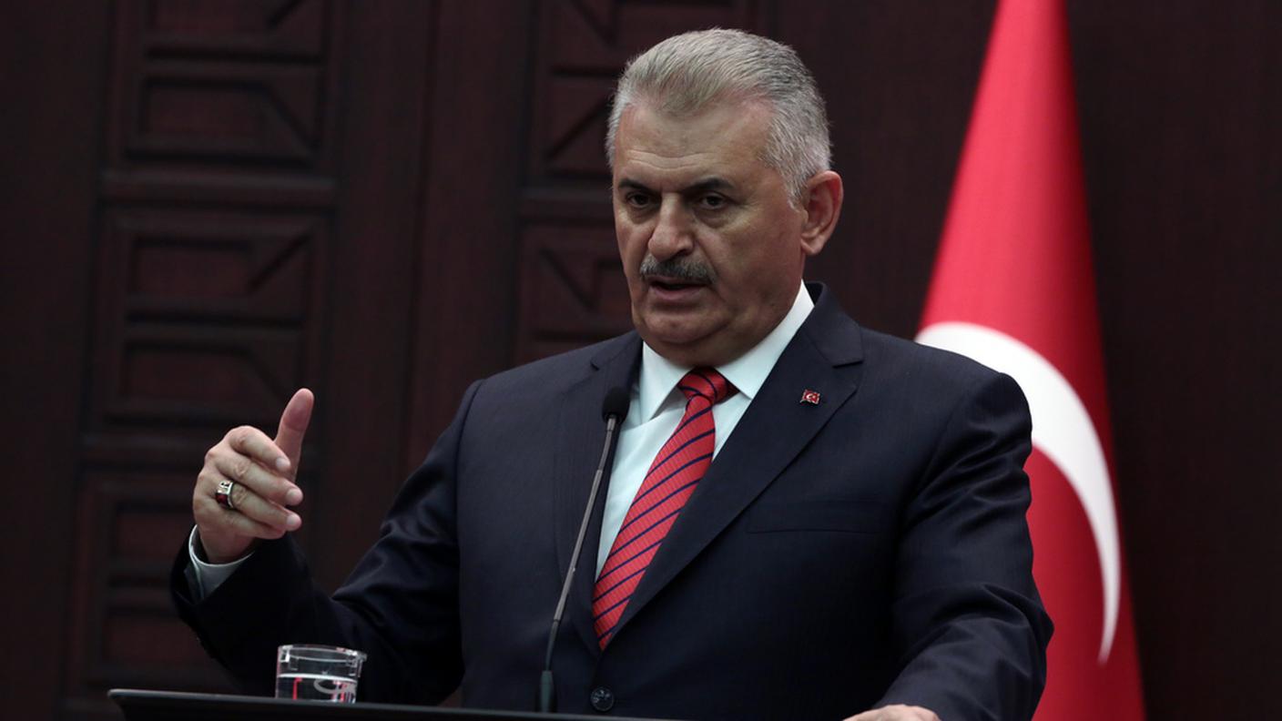 Il premier Yildirim promette battaglia