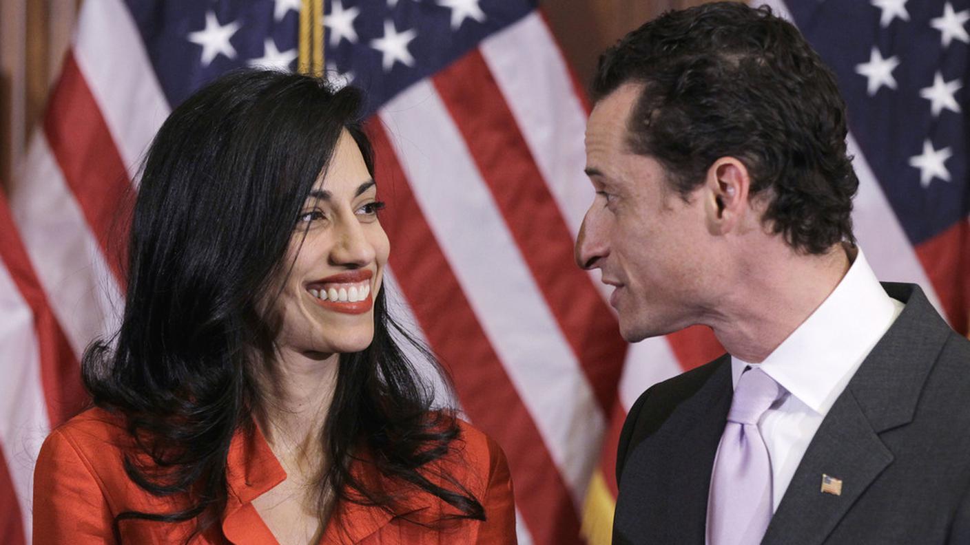 Abedin-Weiner, l'idillio è malamente finito