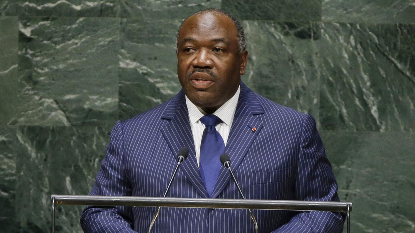 Altri sette anni con il presidente Bongo che non tutti apprezzano in patria