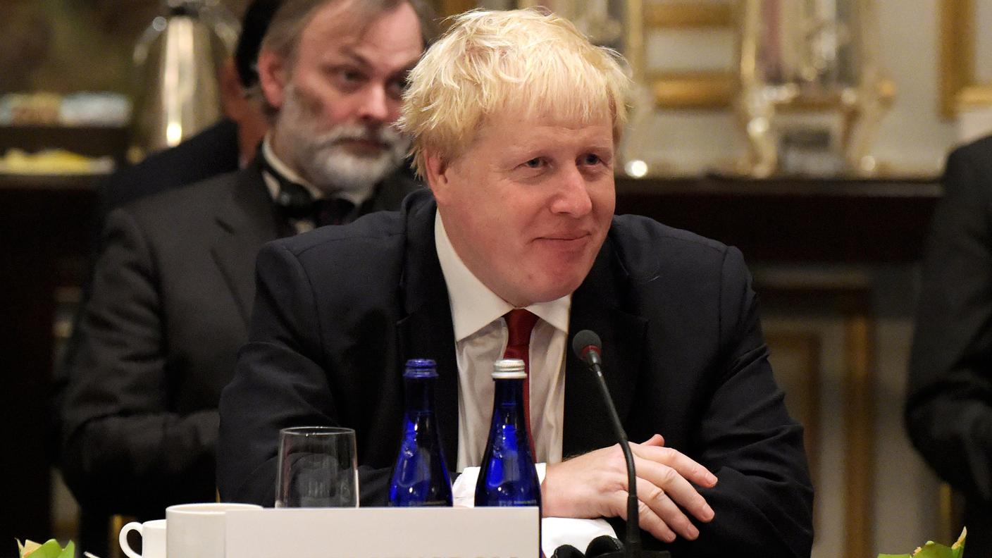Per Johnson l'attacco al convoglio umanitario in Siria è crimine di guerra