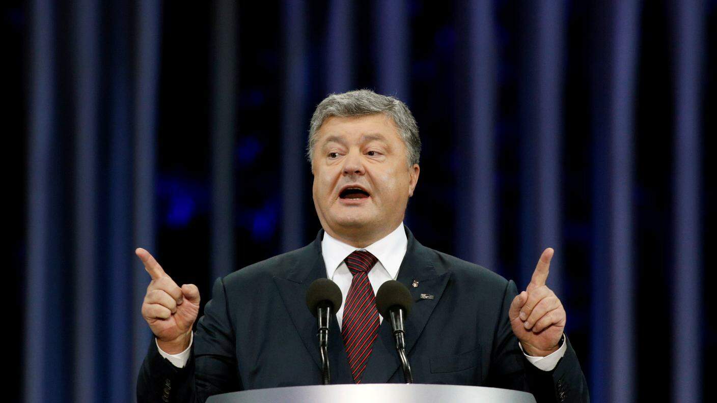 Il Governo del presidente Petro Poroshenko condanna l'arresto del reporter