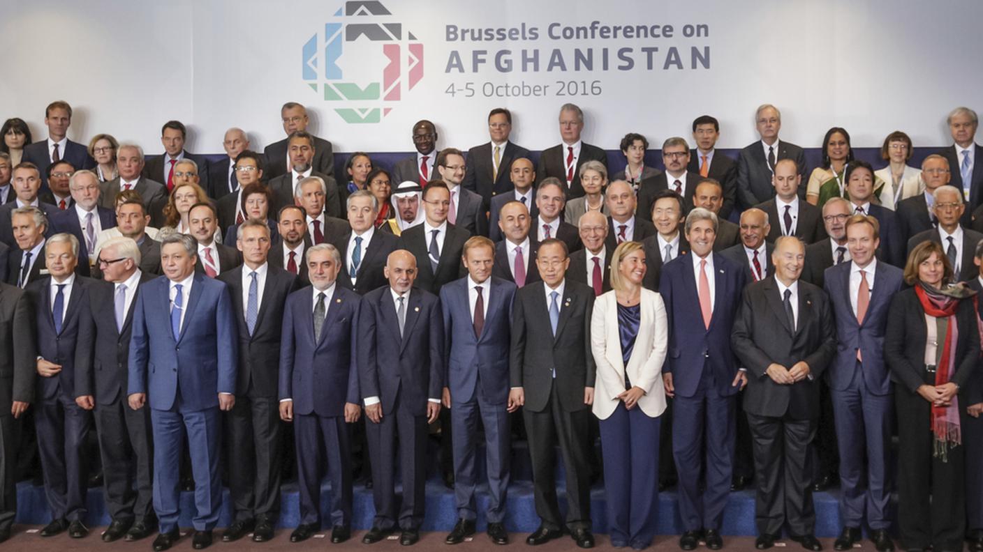 I delegati dei paesi donatori riuniti a Bruxelles