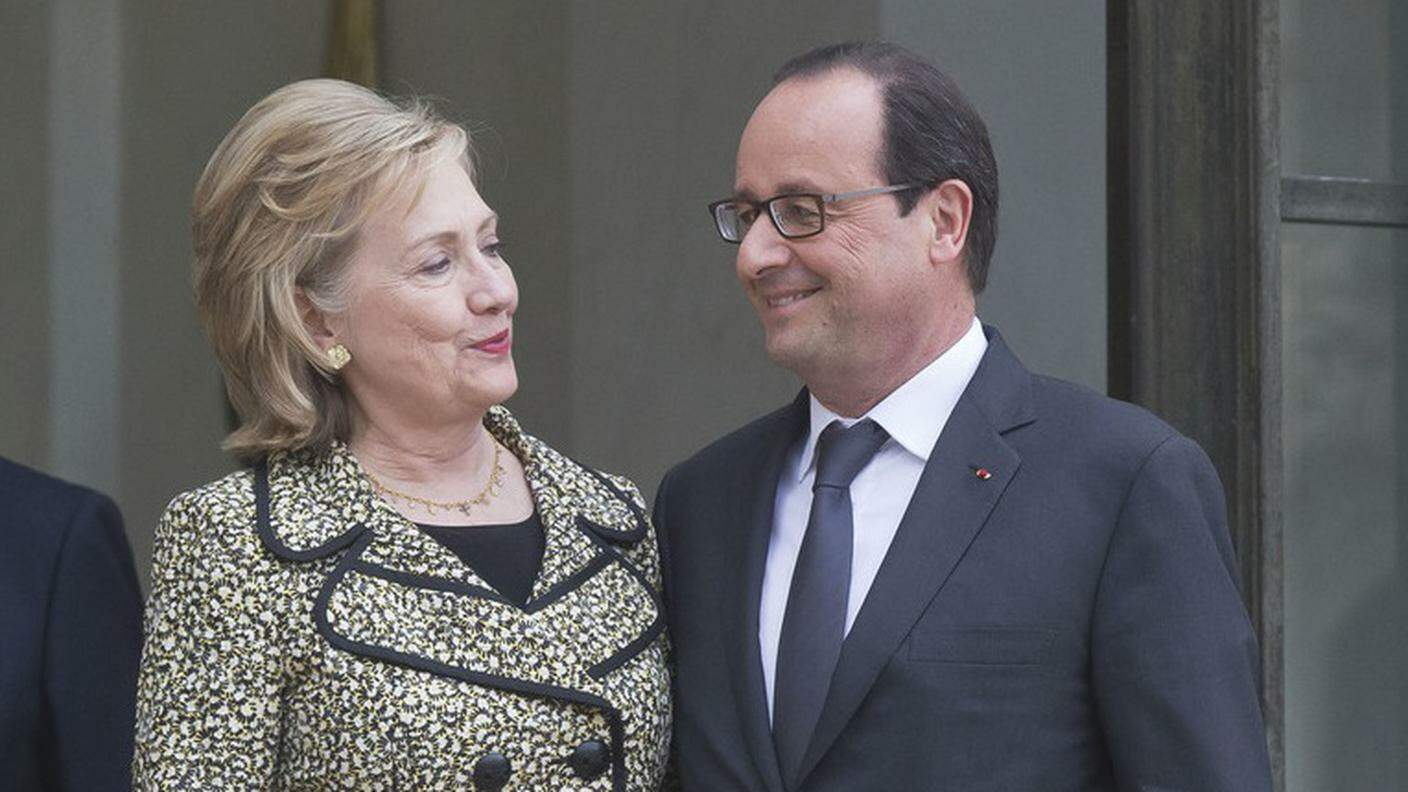 Il presidente francese e la candidata alla Casa Bianca, in occasione di un incontro ufficiale nel 2014