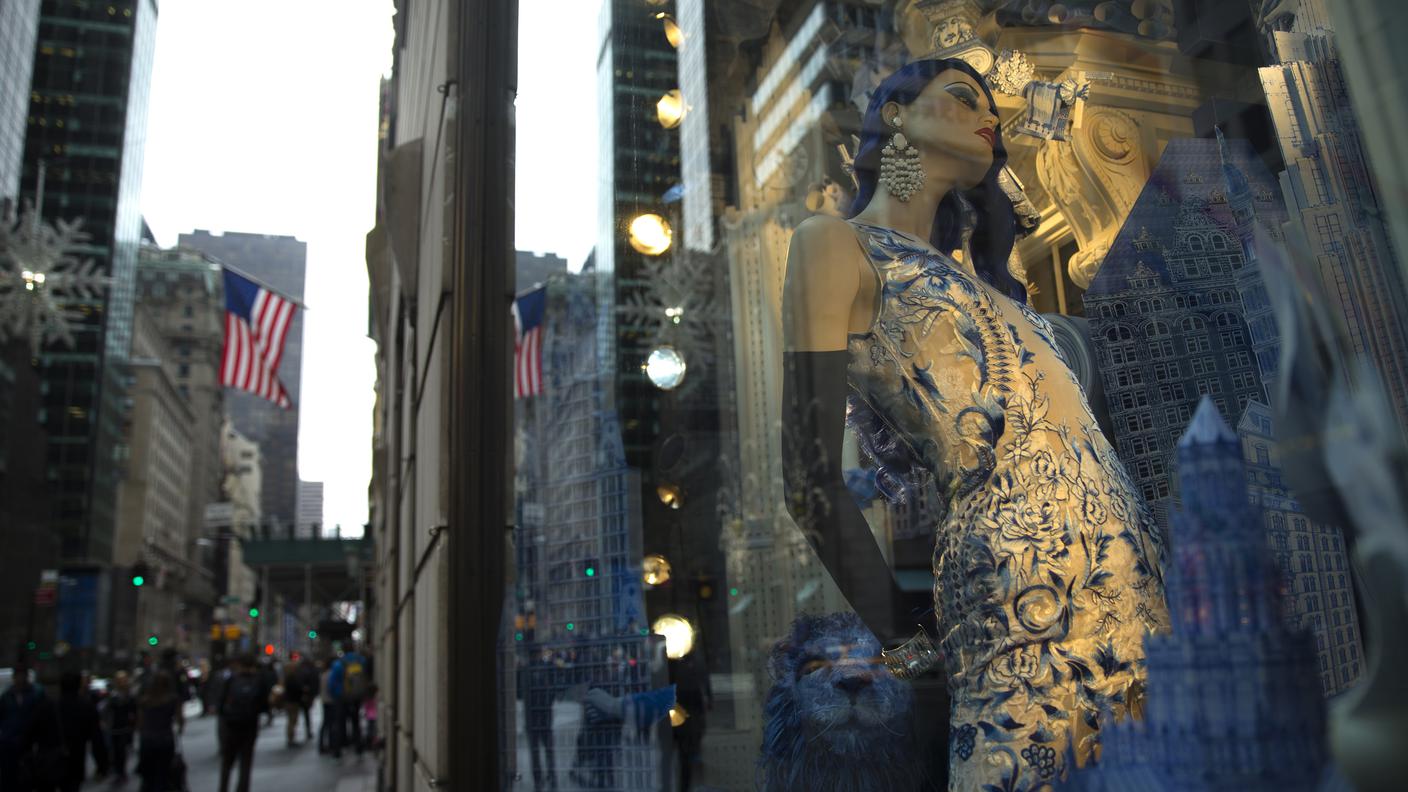 Una luccicante vetrina della 5th Avenue