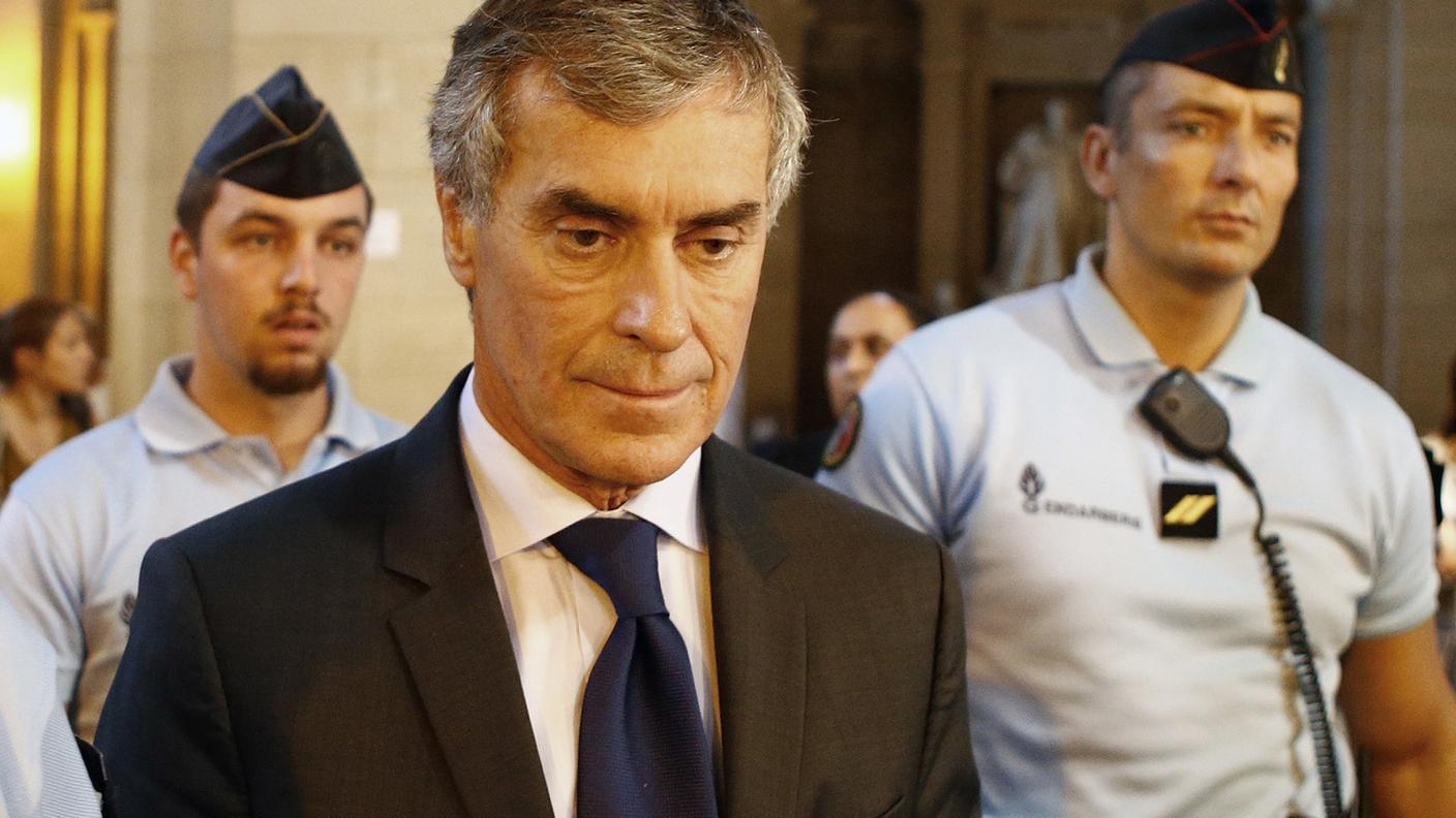 Una severa condanna per l'ex ministro delle finanze