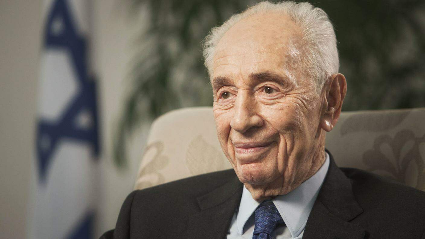 28 settembre: l'ex presidente israeliano Shimon Peres