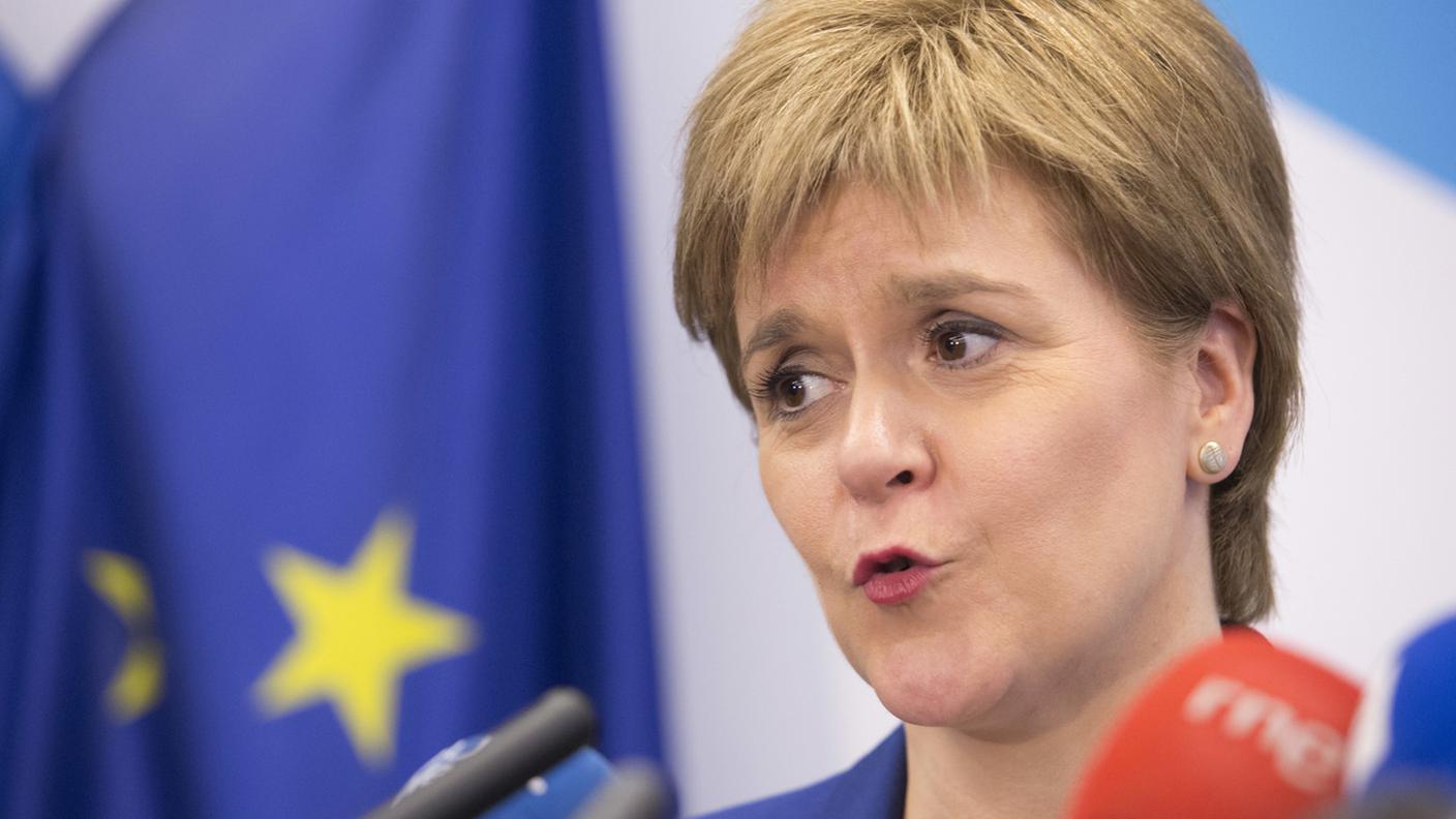 Nicola Sturgeon ha mandato a Theresa May un messaggio chiaro in merito alla Brexit