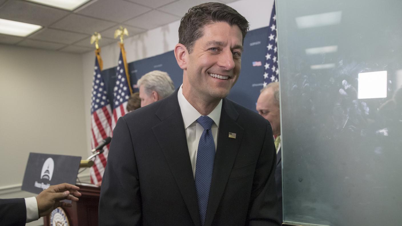 Esulta lo speaker della Camera Paul Ryan