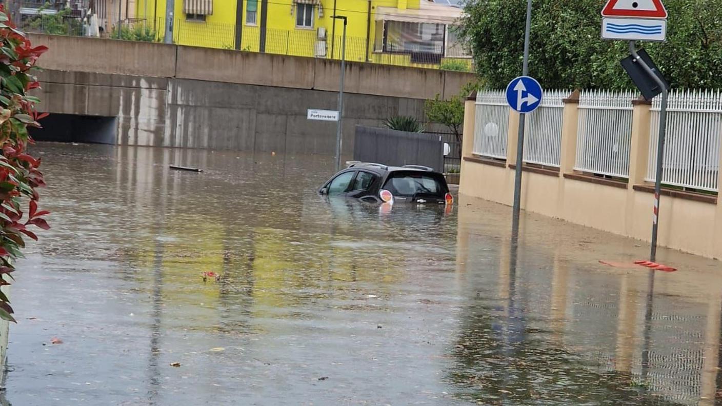 Gli allagamenti a Riccione hanno raggiunto anche il pronto soccorso dell'ospedale