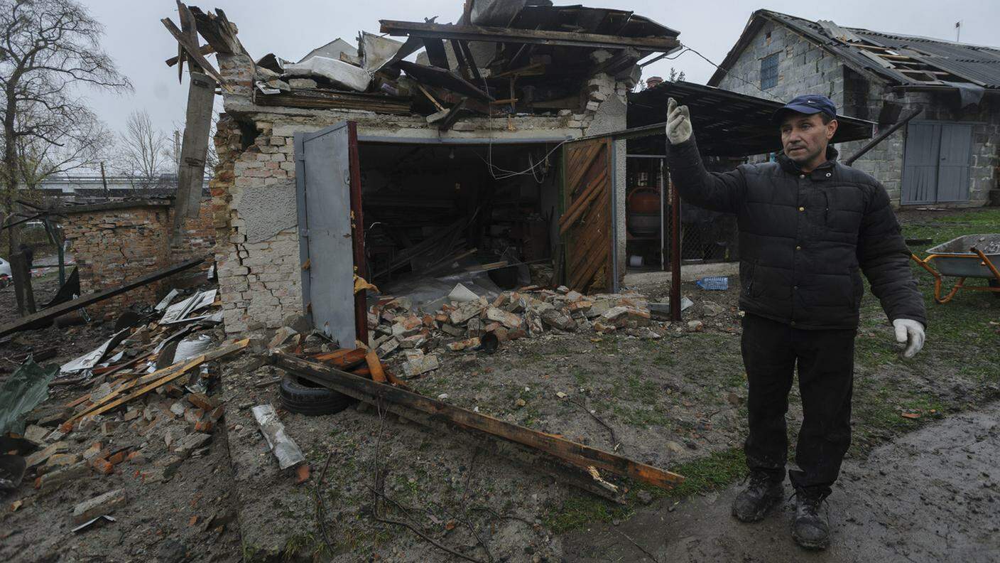 A Leopoli i russi hanno bombardato obiettivi civili senza causare vittime tra i residenti