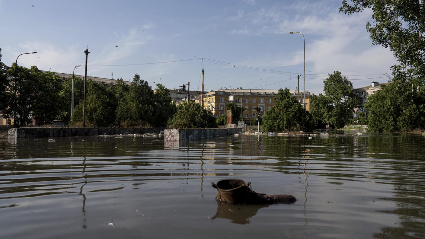 Strade allagate a Kherson