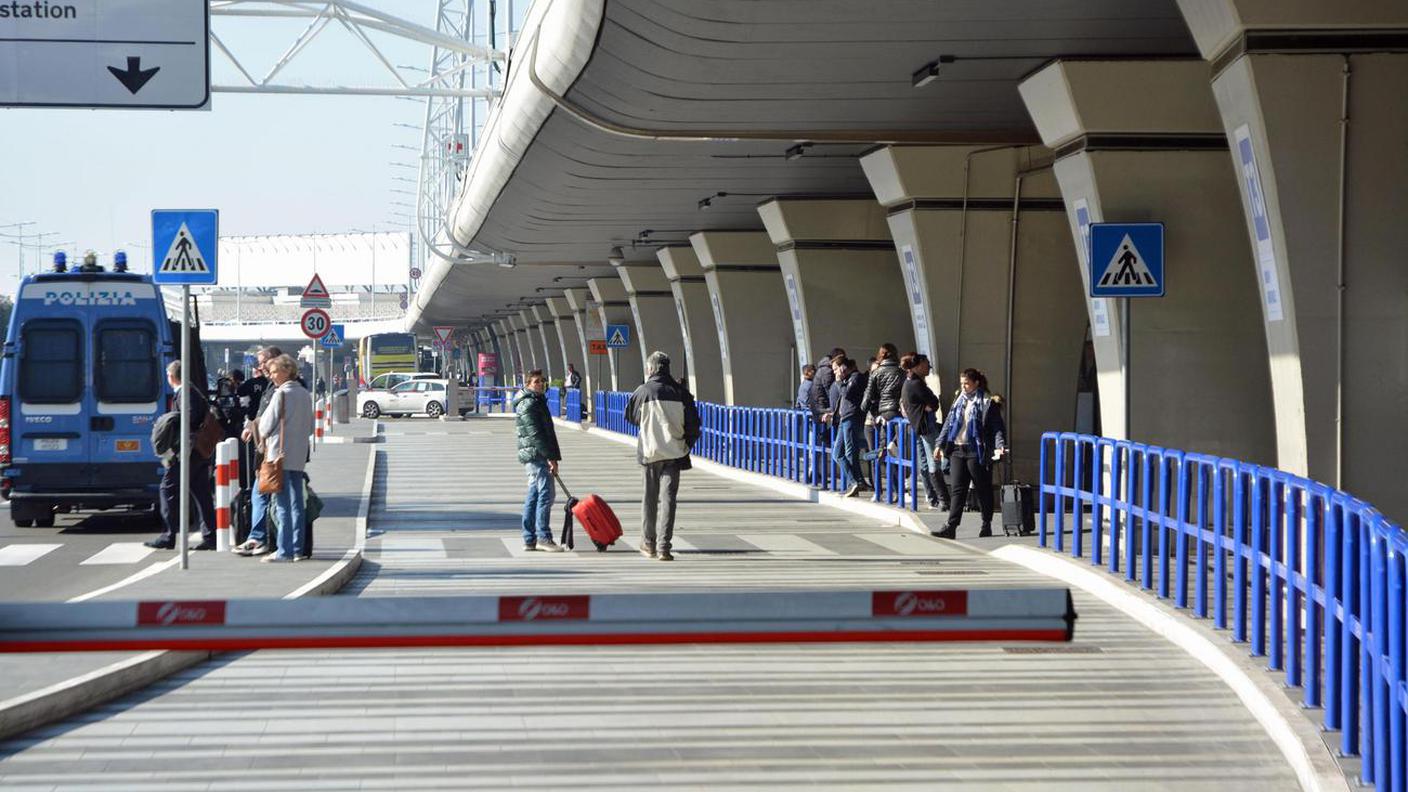 Attesa vana all'aeroporto di Fiumicino