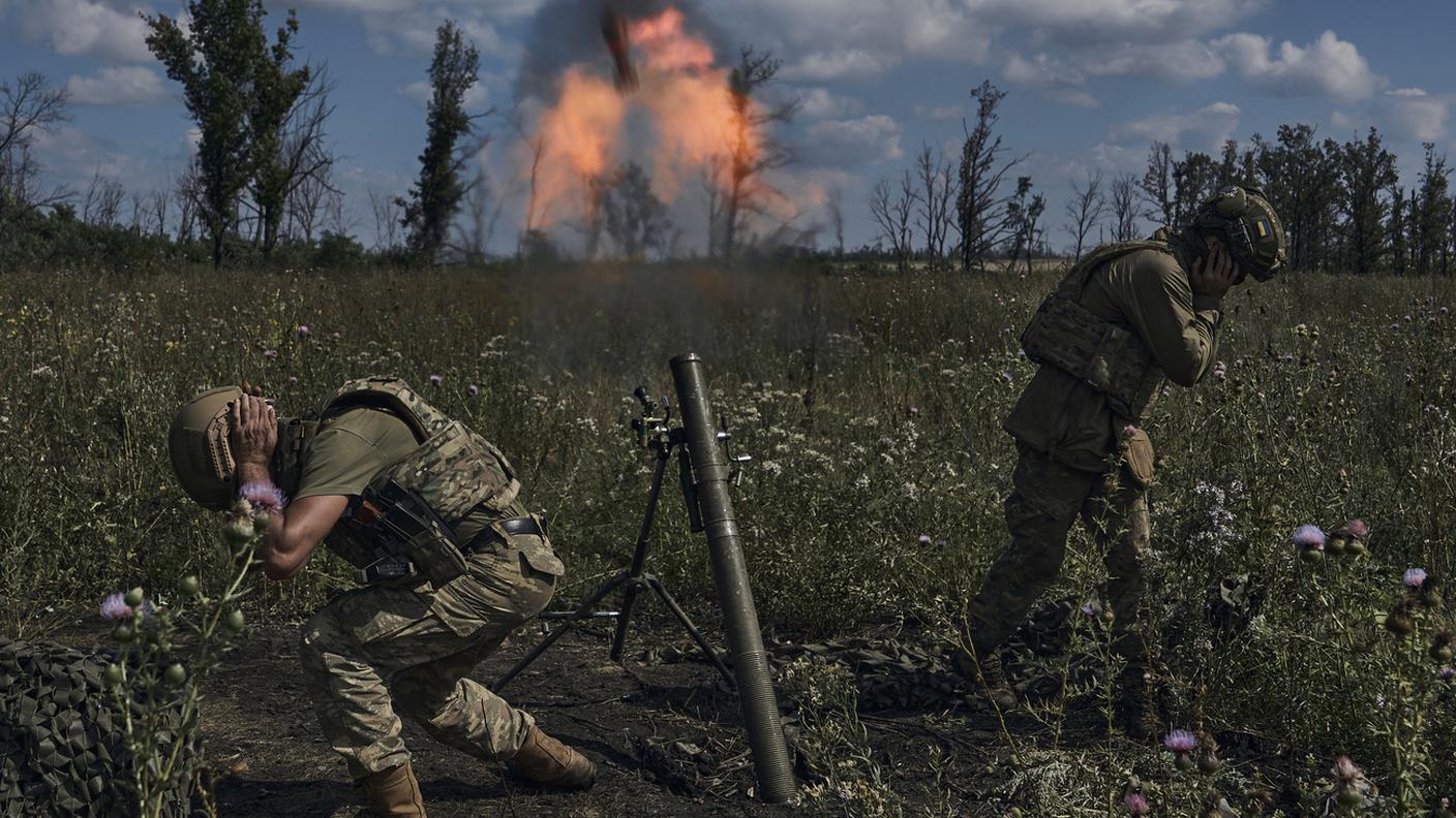 I militari dei corpi speciali uicraini sono sbarcati nell'est della Crimea giovedì KEY