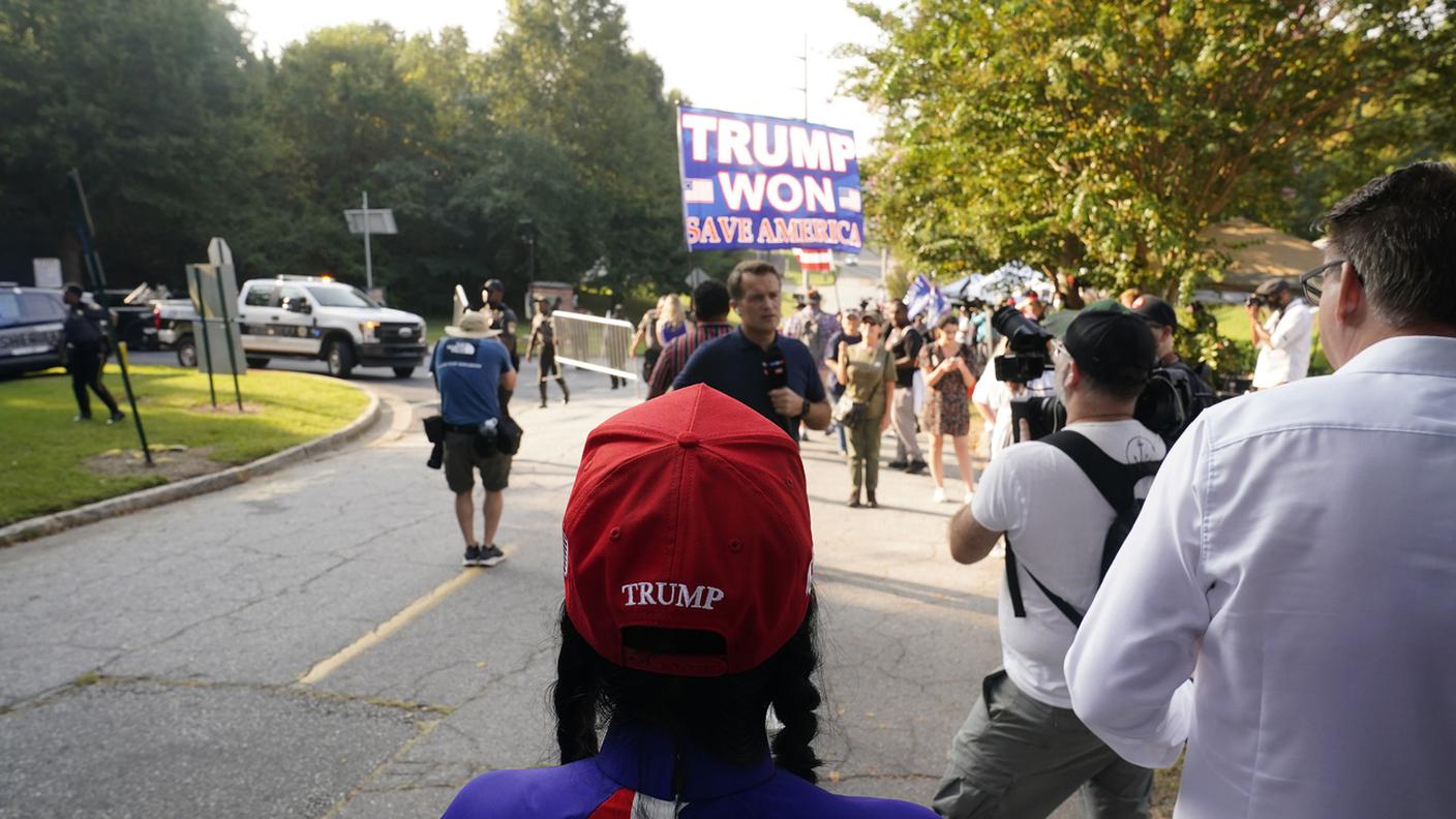Trump supporters Atlanta.jpg