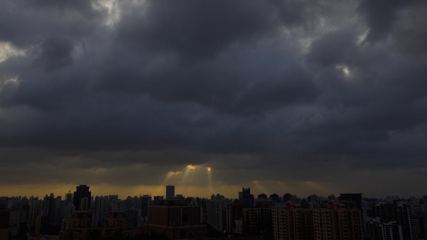 Si prevede che il tifone porti un pesante carico di pioggia e tempeste soprattutto nelle regioni costiere della Cina