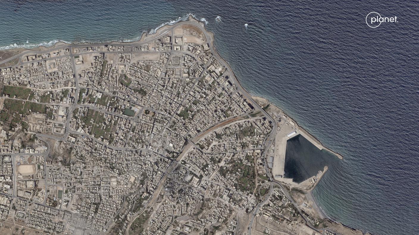 Derna prima...