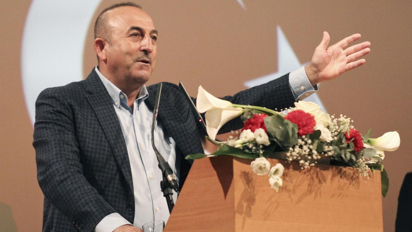 Cavusoglu: "Presto le guerre di religione in Europa"