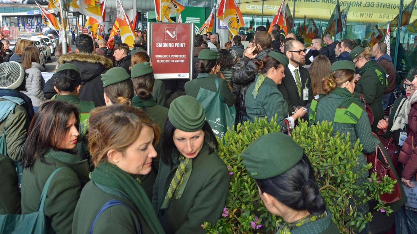 Il personale Alitalia si prepara allo sciopero previsto il 20 marzo