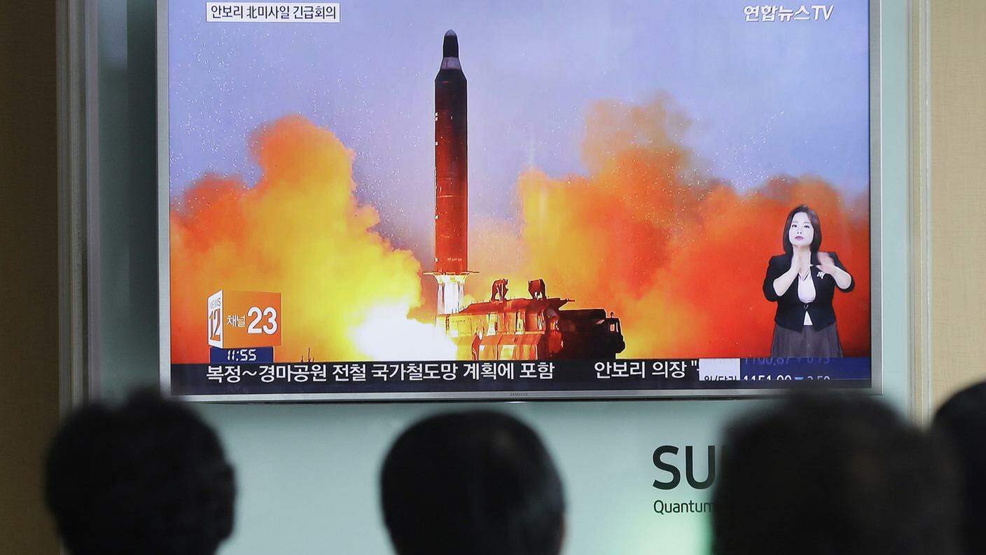 Il lancio di un missile balistico della Corea del Nord (archivio)