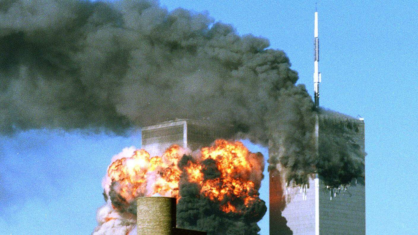 L'attacco alle torri gemelle del World Trade Center di New York, l'11 settembre 2001