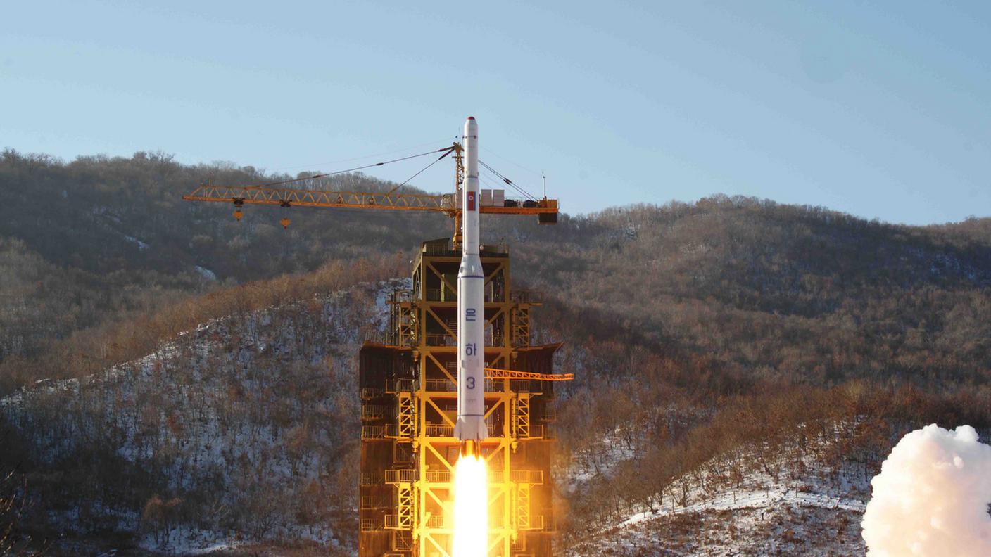 Il lancio di un razzo nel 2012 da Tongchang-ri (Nord Corea)