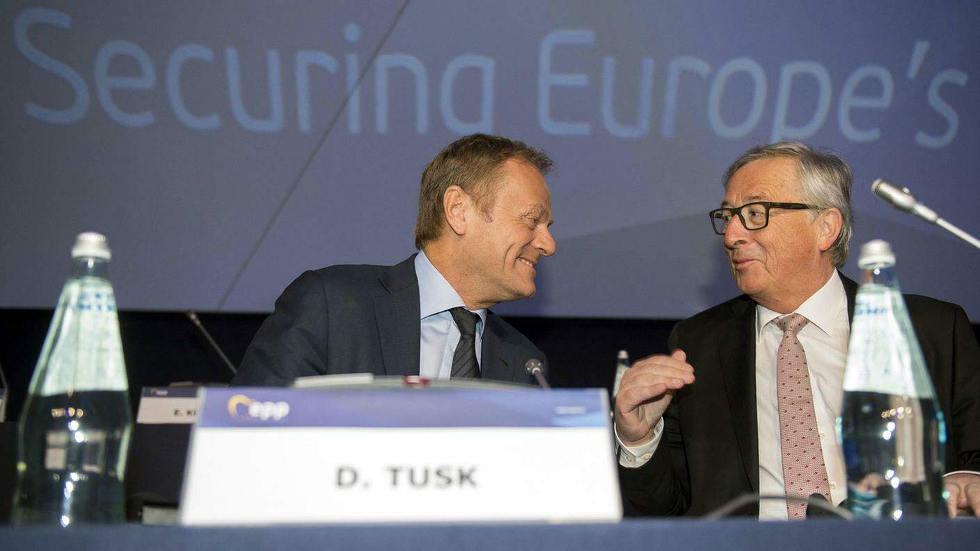 Tusk e Juncker, i due protagonisti del fronte negoziale europeo