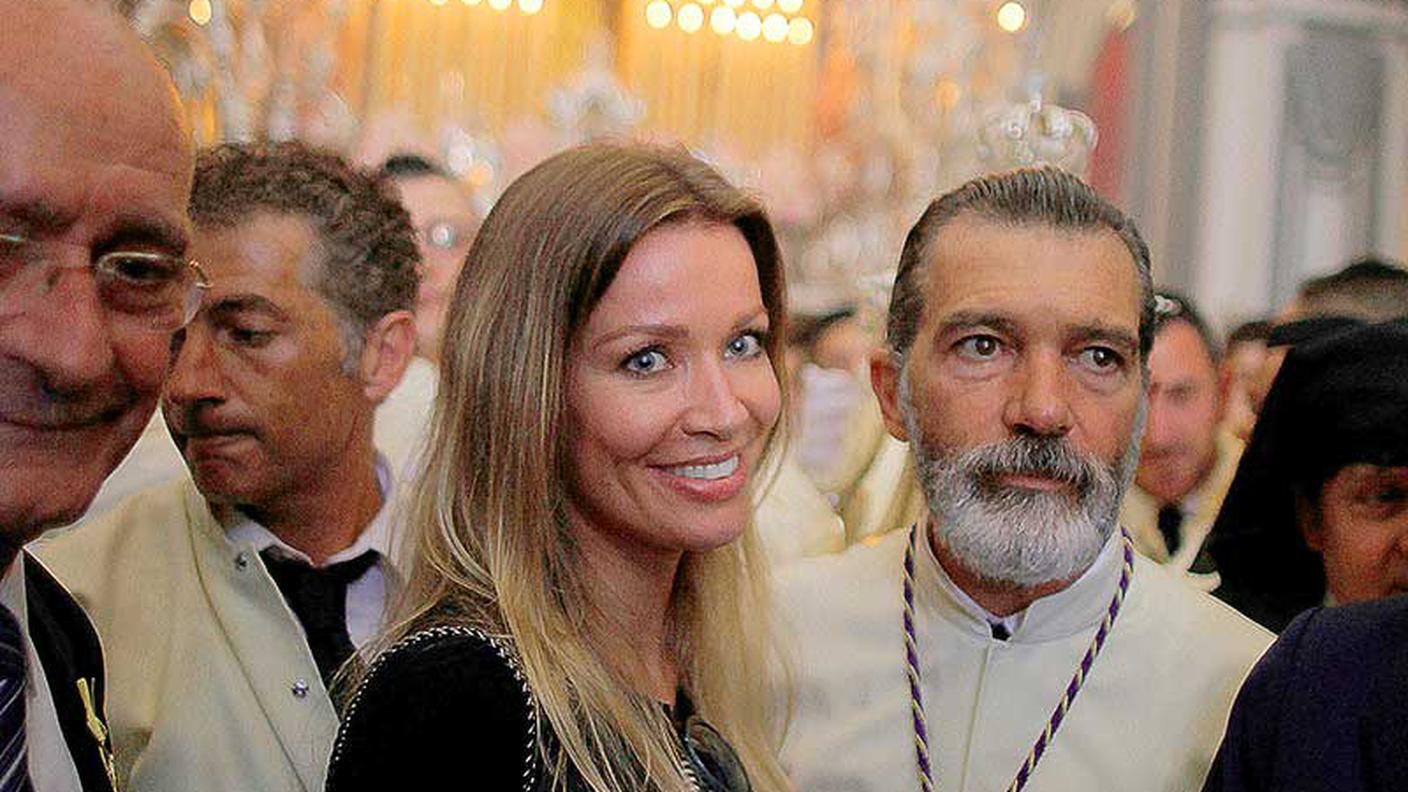 Insieme al divo c'era anche la sua fidanzata, l'olandese Nicole Kimpel