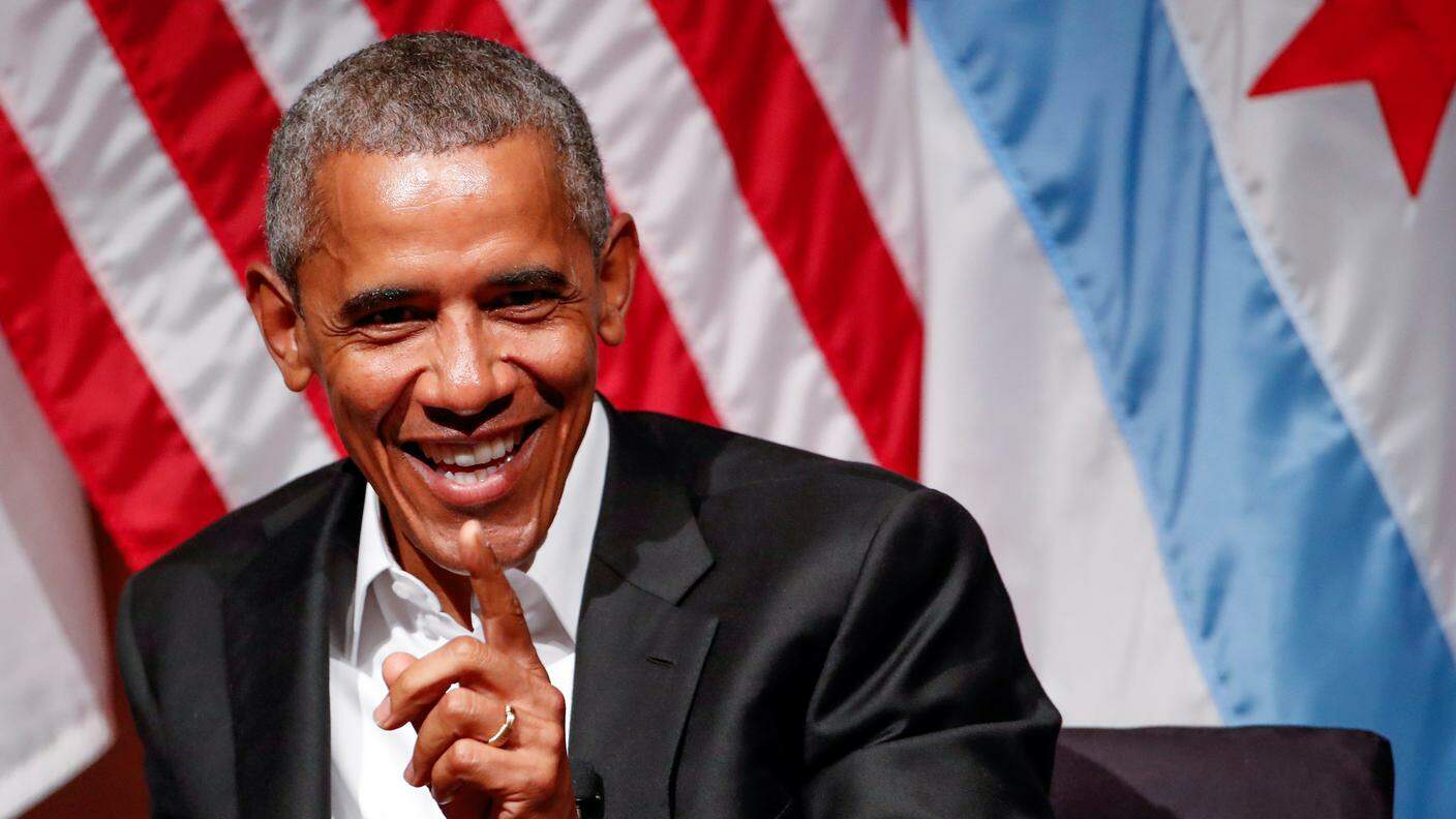 Obama nel suo primo intervento ufficiale da ex presidente all'Università di Chicago