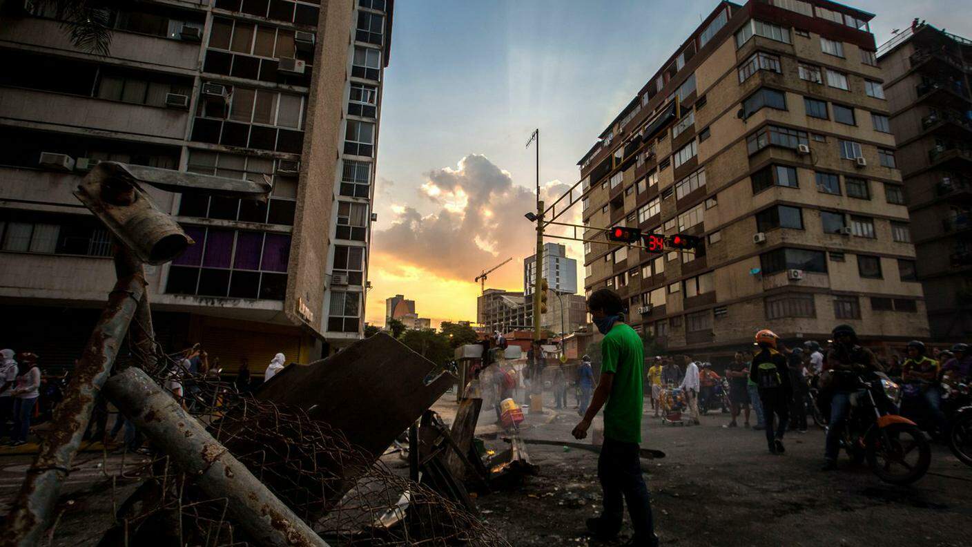 Proseguono gli scontri a Caracas
