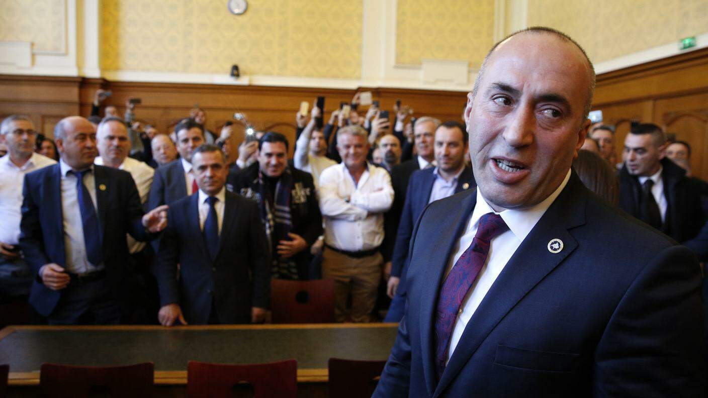 Haradinaj è stato anche il leader dell'Esercito di liberazione del Kosovo (UCK) 