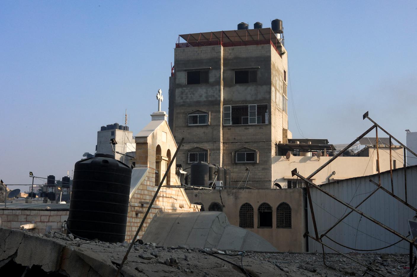 2023-10-20T091505Z_41233307_RC2SV3AIA7K0_RTRMADP_3_ISRAEL-PALESTINIANS-GAZA-CHURCH.JPG