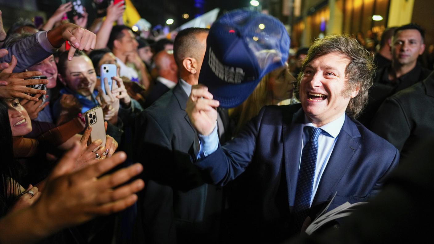 Il candidato ultra-liberista Javier Milei