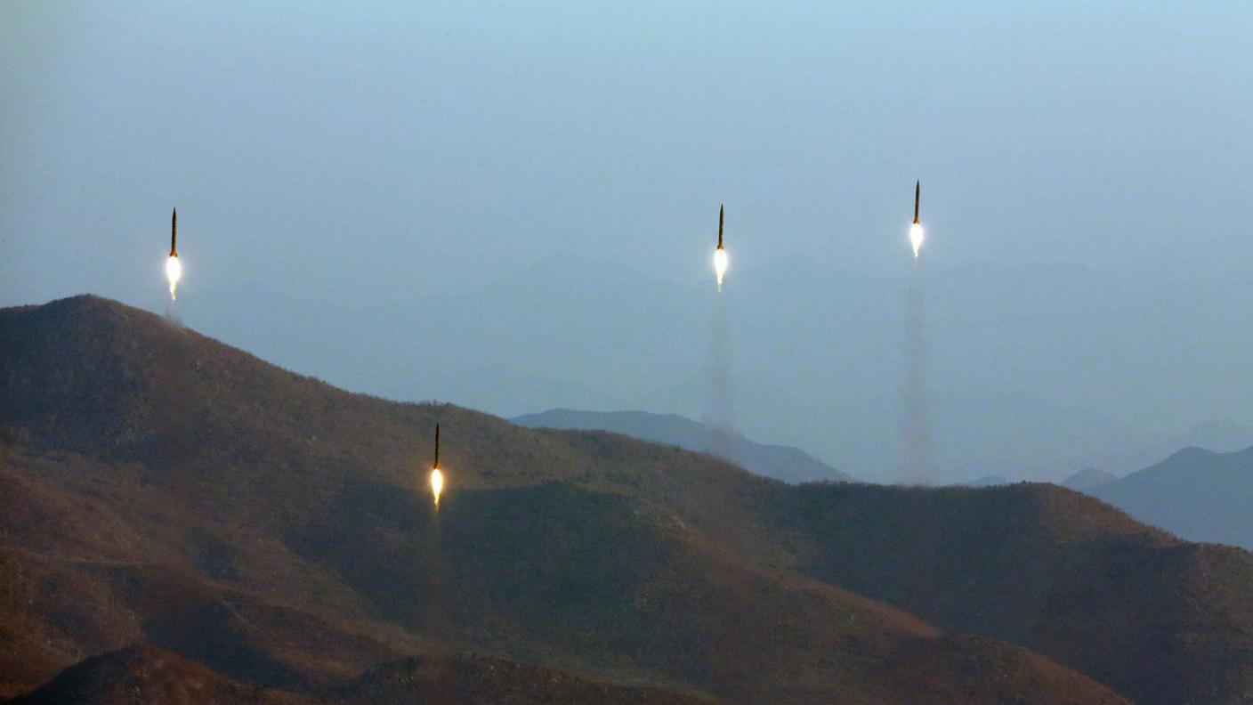 Pyongyang lancia un "proiettile non identificato"