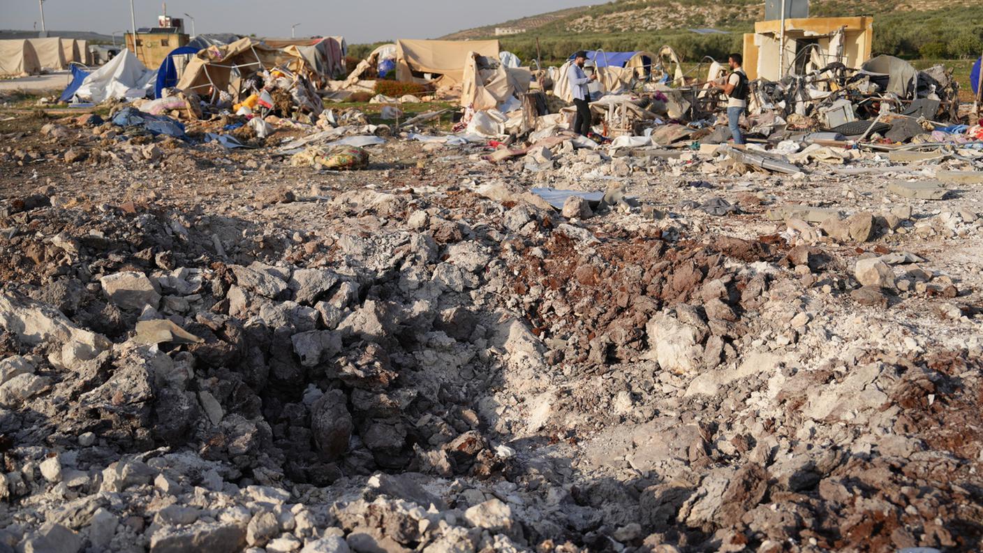 Israele colpisce anche in Siria
