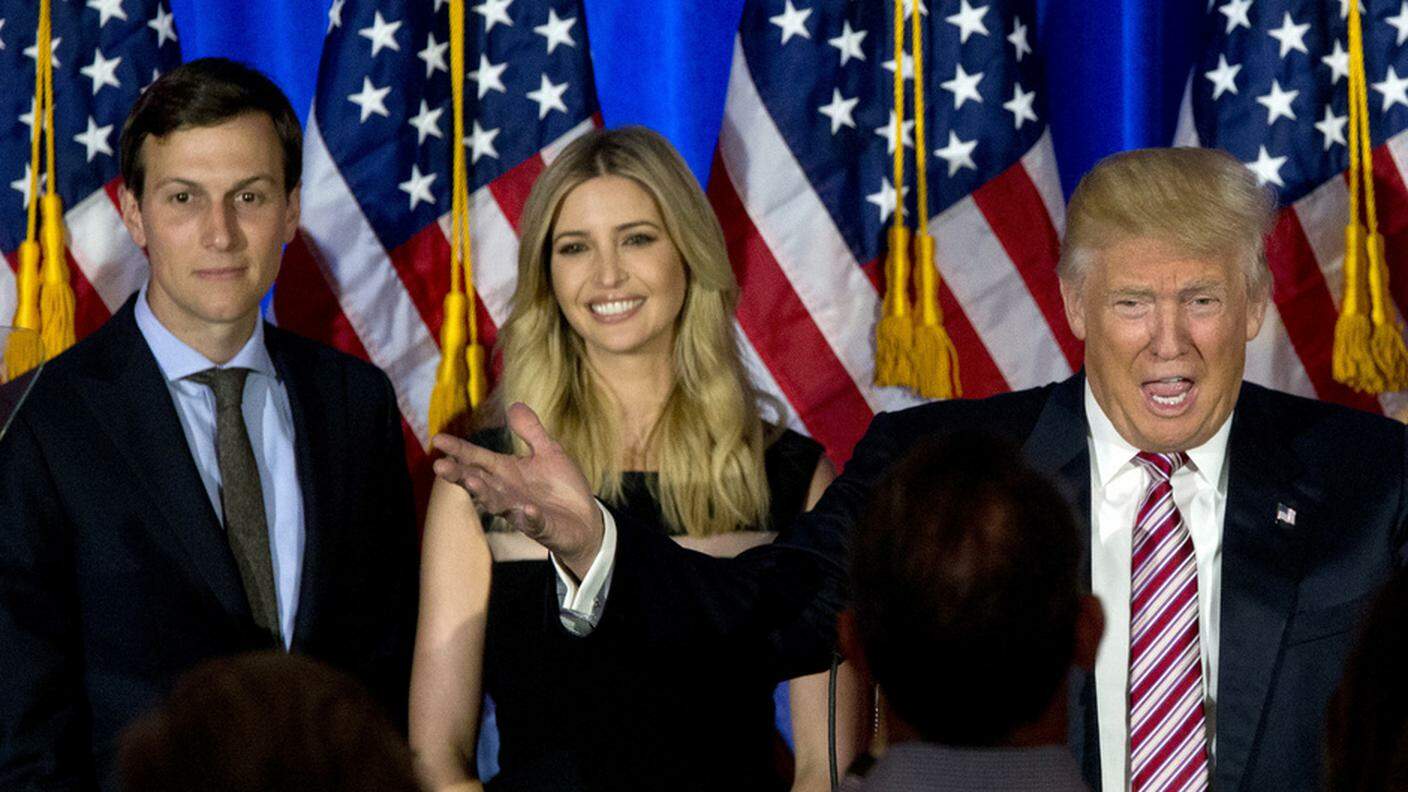 Jared Kushner, la moglie Ivanka e il presidente USA Trump