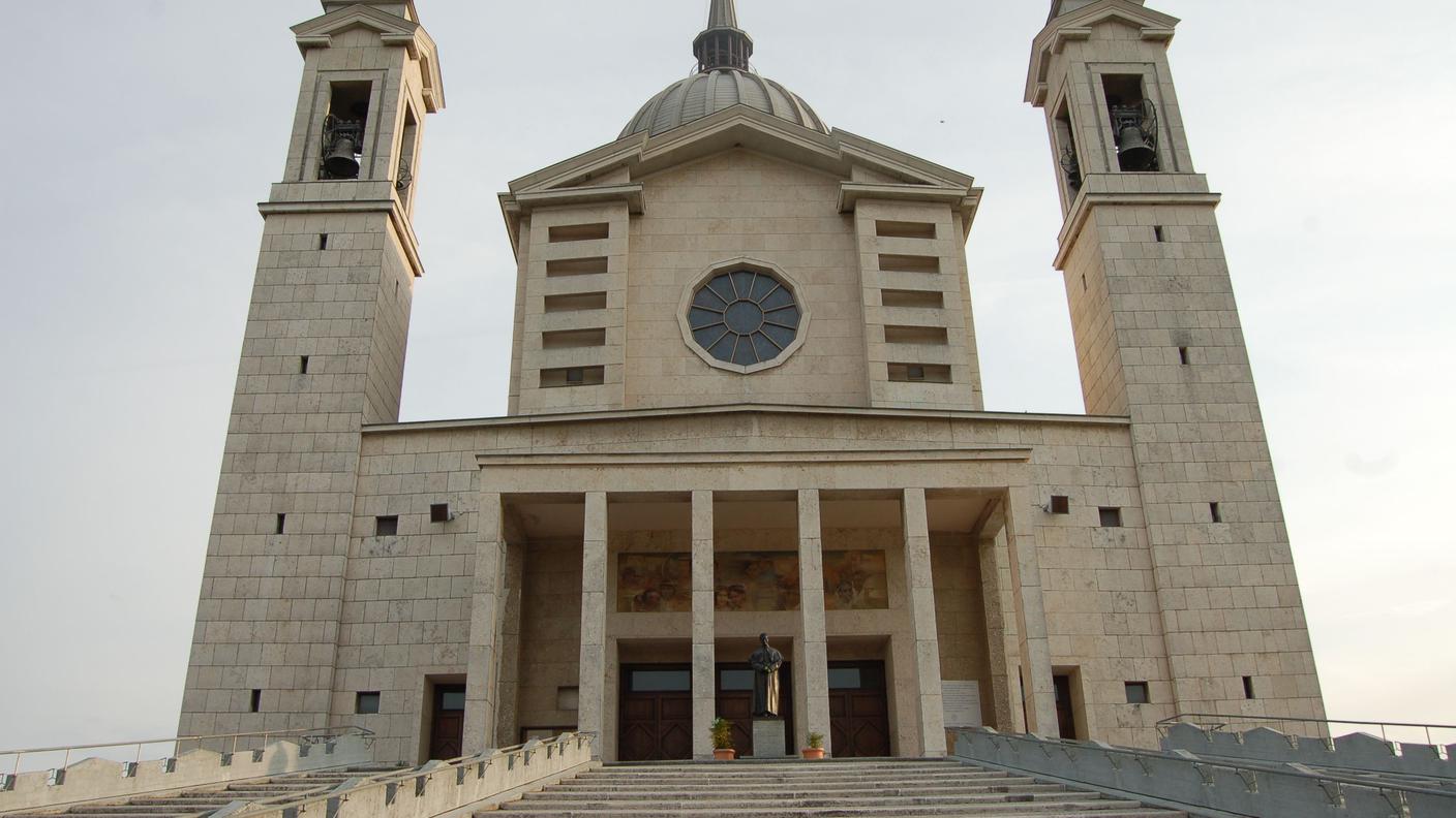 La basilica di Colle Don Bosco, nell'Astigiano