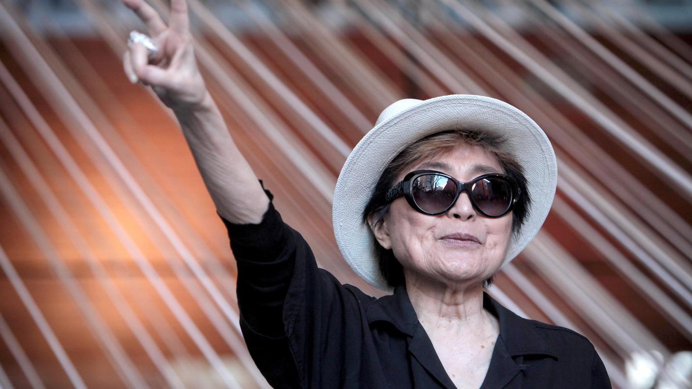 Una vittoria per la vedova di Lennon