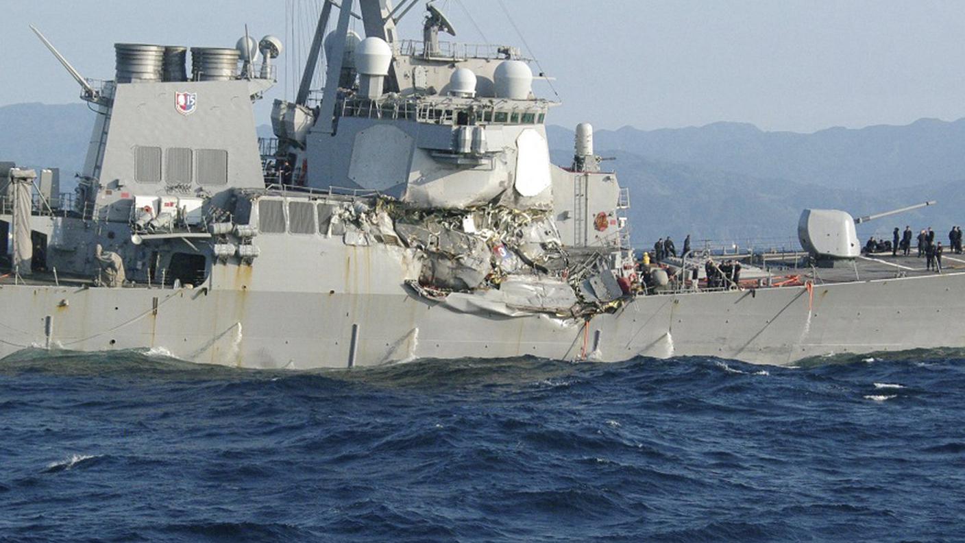 Un terribile impatto; dispersi sette militari statunitensi