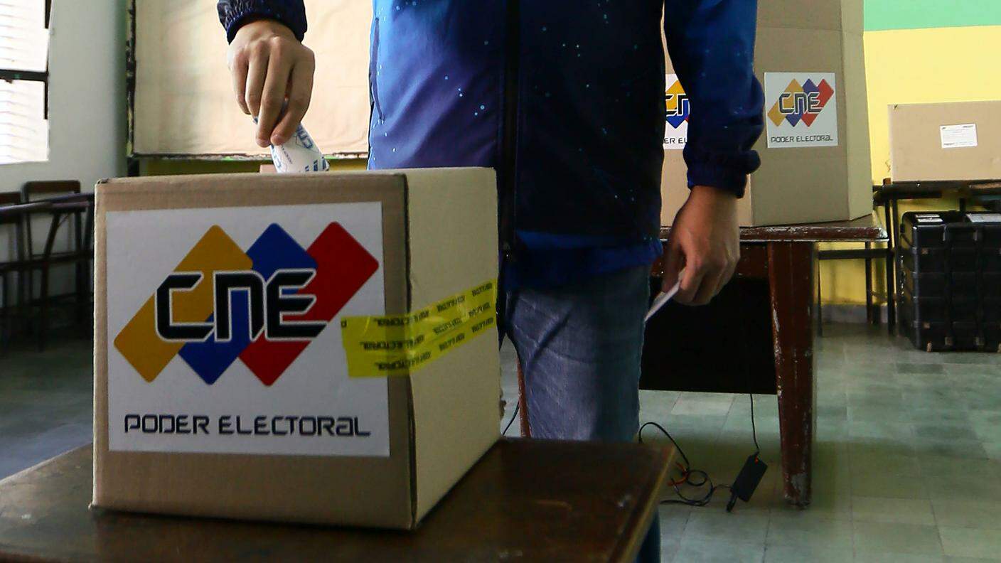 votazione consultiva in Venezuela
