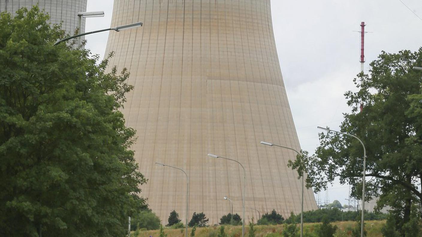 Una protesta lunga 90 chilometri per la chiusura di due centrali nucleari in Belgio