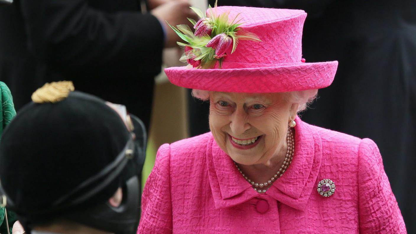 I membri della famiglia reale britannica ricevono denaro dai contribuenti per il loro mantenimento