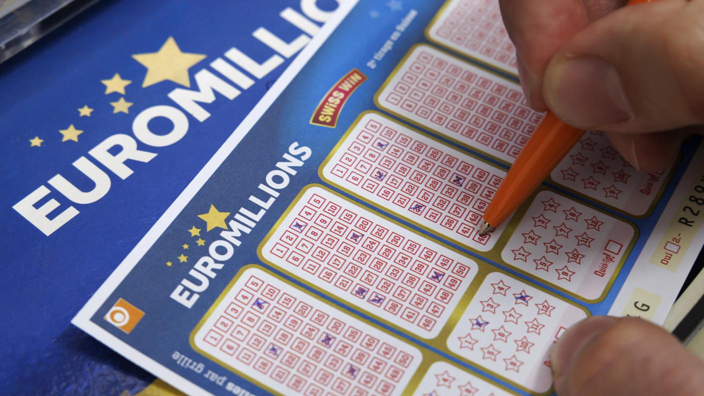 Jackpot da record un fortunato vince 228 milioni all’EuroMillions