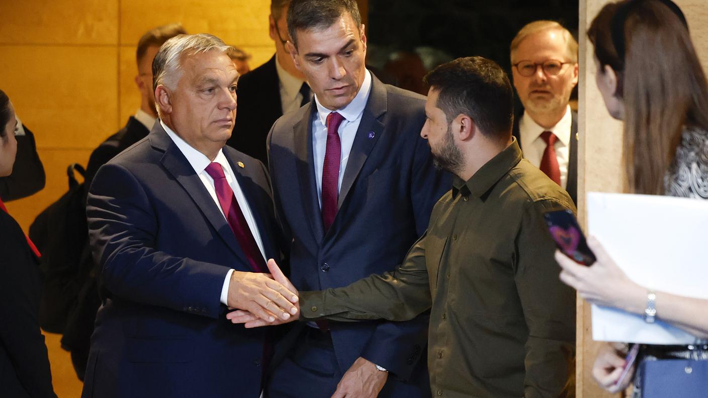 Il premier ungherese Orban mette nei guai il presidente ucraino Zelensky 