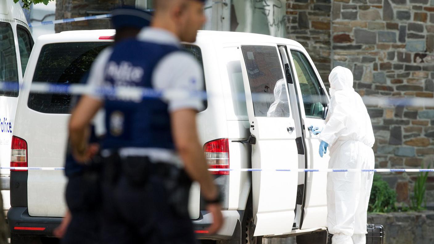 La polizia belga cerca ancora diversi sospetti